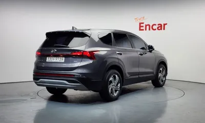 Hyundai Santafe 2021, 95178 км, за 14469.77 USD