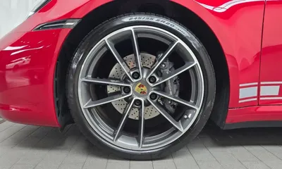 Porsche 911 2021, 19321 км, за 109379.14 USD