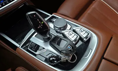 BMW 7-Series 2016, 74376 км, за 23069.82 USD - фото 9