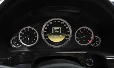 Mercedes-Benz E-Class 2011, 76020 км, за 3875.46 USD - фото 8