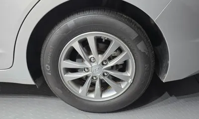 Hyundai Avante 2019, 125075 км, за 7361.57 USD - фото 21