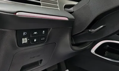 Hyundai Grandeur 2020, 101041 км, за 11655.92 USD - фото 20