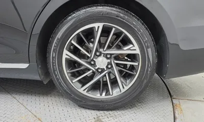 Hyundai Grandeur 2020, 101041 км, за 11655.92 USD - фото 21