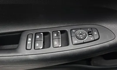 Hyundai Grandeur 2020, 101041 км, за 11655.92 USD - фото 32