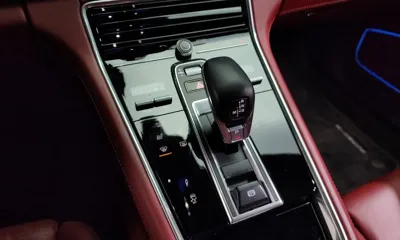 Porsche Panamera 2020, 79279 км, за 47593.9 USD - фото 9