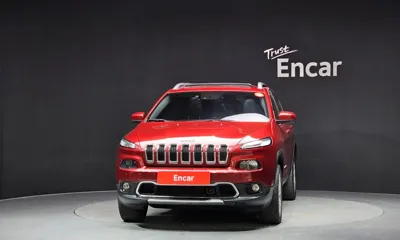 Jeep Cherokee 2015, 152703 км, за 4726.27 USD