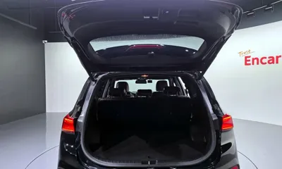 Hyundai Santafe 2019, 112577 км, за 12487.61 USD - фото 20