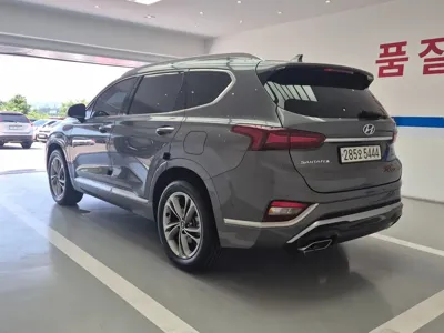 Hyundai Santafe 2019, 68000 км, за 15302.46 USD