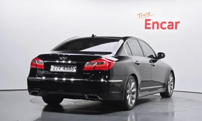 Hyundai Genesis 2014, 202003 км, за 5483.98 USD