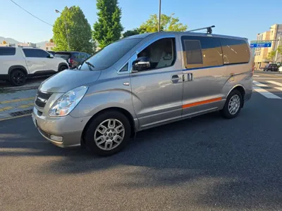 Hyundai Starex 2011, 115447 км, за 5720.6 USD