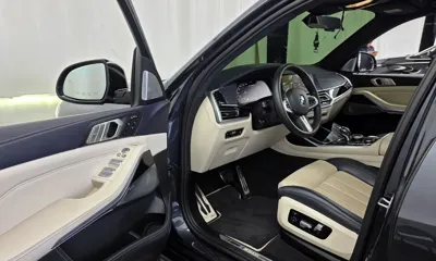 BMW X7 2021, 43557 км, за 51493.95 USD - фото 10
