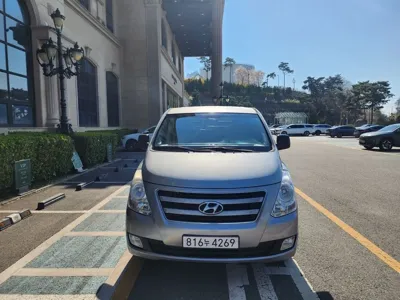 Hyundai Starex 2018, 179687 км, за 5590.59 USD
