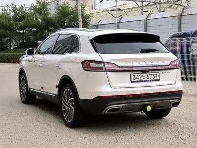 Lincoln Nautilus 2019, 157688 км, за 9881.03 USD