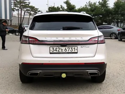 Lincoln Nautilus 2019, 157688 км, за 9881.03 USD