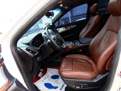 Lincoln Nautilus 2019, 157688 км, за 9881.03 USD