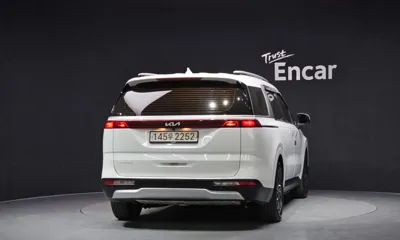 Kia Canival 2023, 122908 км, за 13456.74 USD