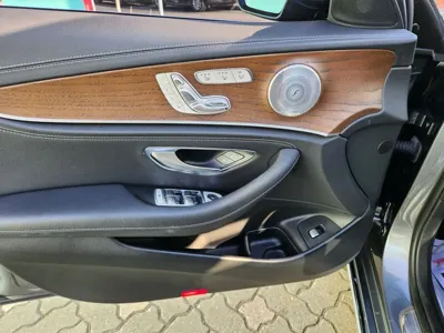Mercedes-Benz E-Class 2018, 72672 км, за 17001.44 USD - фото 11