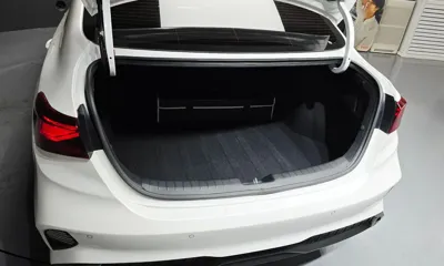 Kia K3 2022, 47685 км, за 10906.94 USD - фото 20