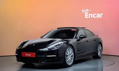 Porsche Panamera · 2018 год