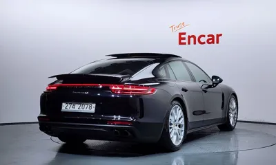 Porsche Panamera 2018, 68645 км, за 42004.73 USD