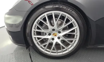 Porsche Panamera 2018, 68645 км, за 42004.73 USD