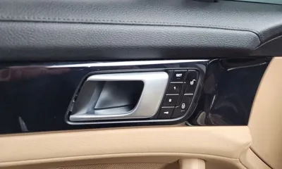 Porsche Panamera 2018, 68645 км, за 42004.73 USD - фото 31
