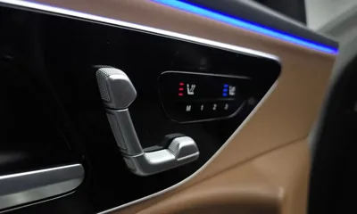 Mercedes-Benz E-Class 2024, 18183 км, за 53420.22 USD - фото 33