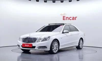 Mercedes-Benz E-Class · 2012 год