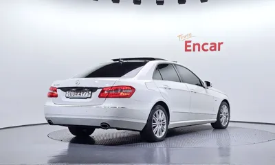 Mercedes-Benz E-Class 2012, 180663 км, за 3282.13 USD