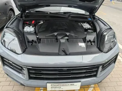 Porsche Cayenne 2025, 8800 км, за 111534.04 USD - фото 9