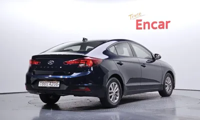 Hyundai Avante 2019, 92568 км, за 6475.06 USD