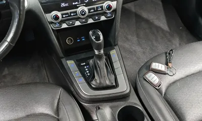 Hyundai Avante 2019, 92568 км, за 6475.06 USD - фото 9