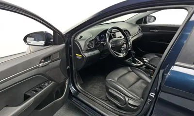 Hyundai Avante 2019, 92568 км, за 6475.06 USD - фото 11