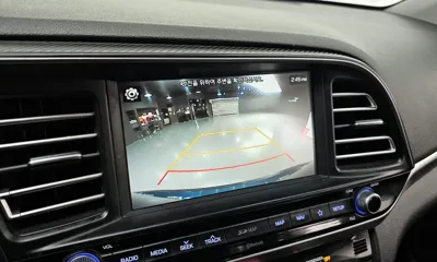 Hyundai Avante 2019, 92568 км, за 6475.06 USD - фото 16