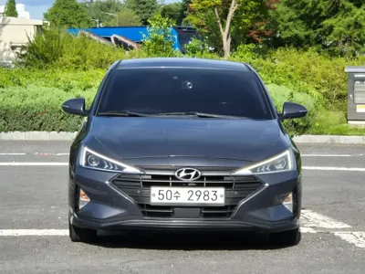 Hyundai Avante 2019, 86396 км, за 6830.61 USD