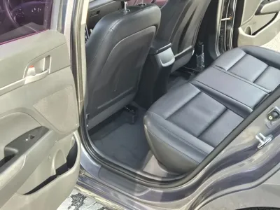 Hyundai Avante 2019, 86396 км, за 6830.61 USD - фото 10