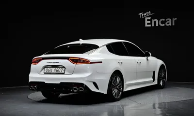 Kia Stinger 2018, 103561 км, за 9867.54 USD