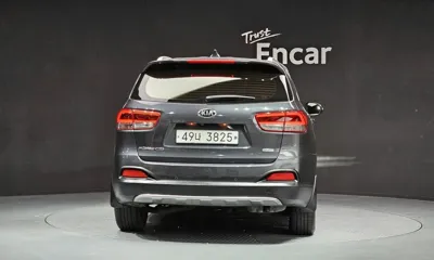 Kia Sorento 2017, 133313 км, за 9935.23 USD
