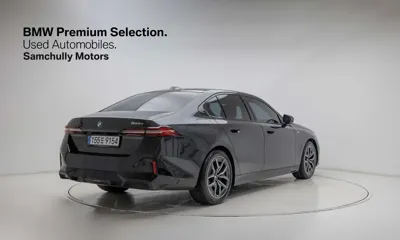 BMW 5-Series 2025, 10825 км, за 36429.9 USD