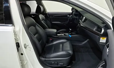 Kia K7 2017, 134425 км, за 7678.66 USD - фото 12