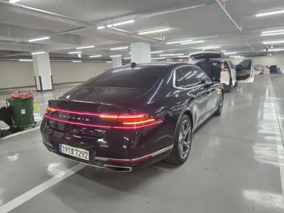 Genesis G90 2023, 110013 км, за 7423.32 USD