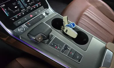 Audi A6 2020, 110964 км, за 15953.63 USD - фото 9