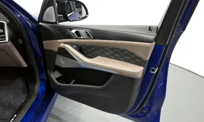 BMW X5M 2021, 48775 км, за 57954 USD - фото 24