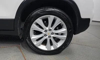 ChevroletGMDaewoo Trax 2017, 101600 км, за 4966.88 USD