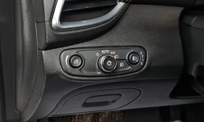 ChevroletGMDaewoo Trax 2017, 101600 км, за 4966.88 USD - фото 14