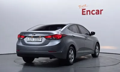 Hyundai Avante 2015, 48208 км, за 4297.71 USD