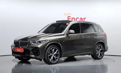 BMW X5 · 2023 год