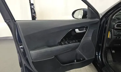 Kia Niro 2018, 116795 км, за 8400.07 USD - фото 24