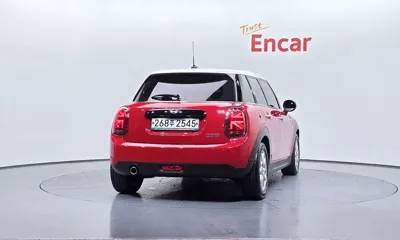 MINI Cooper 2020, 24099 км, за 12691.71 USD