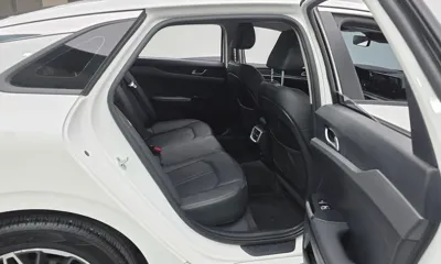 Kia K5 2020, 97125 км, за 10240.25 USD - фото 11
